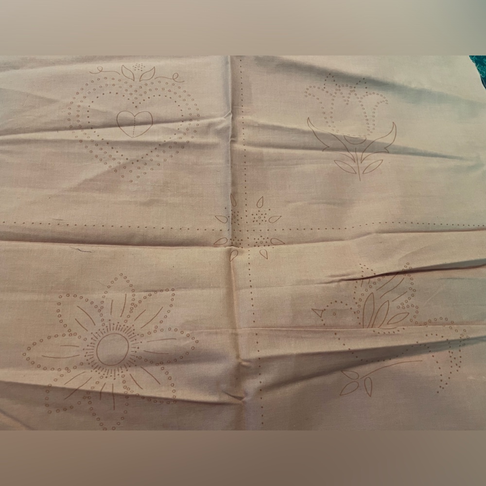 Three Needlework Projects - Picture 5 of 7